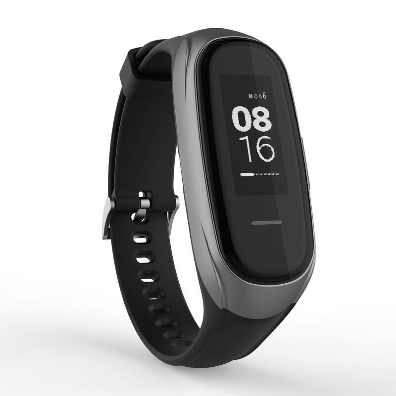 Bracelet connecté Jogging ONCOACH 900 HR cardio au poignet