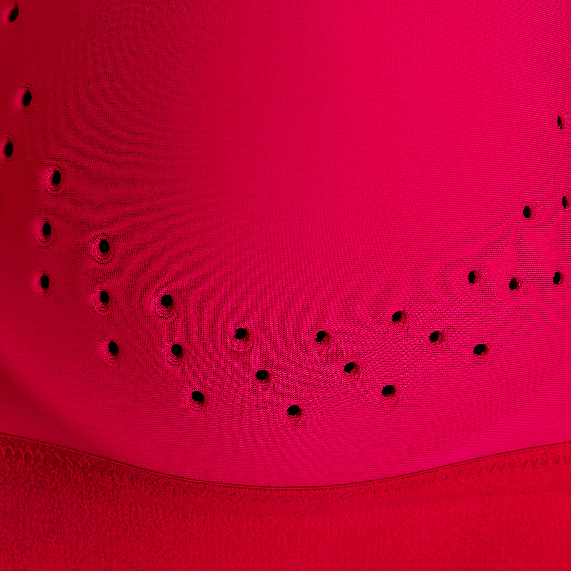 COMFORT RUNNING BRA
MOTTLED RED 6/8
