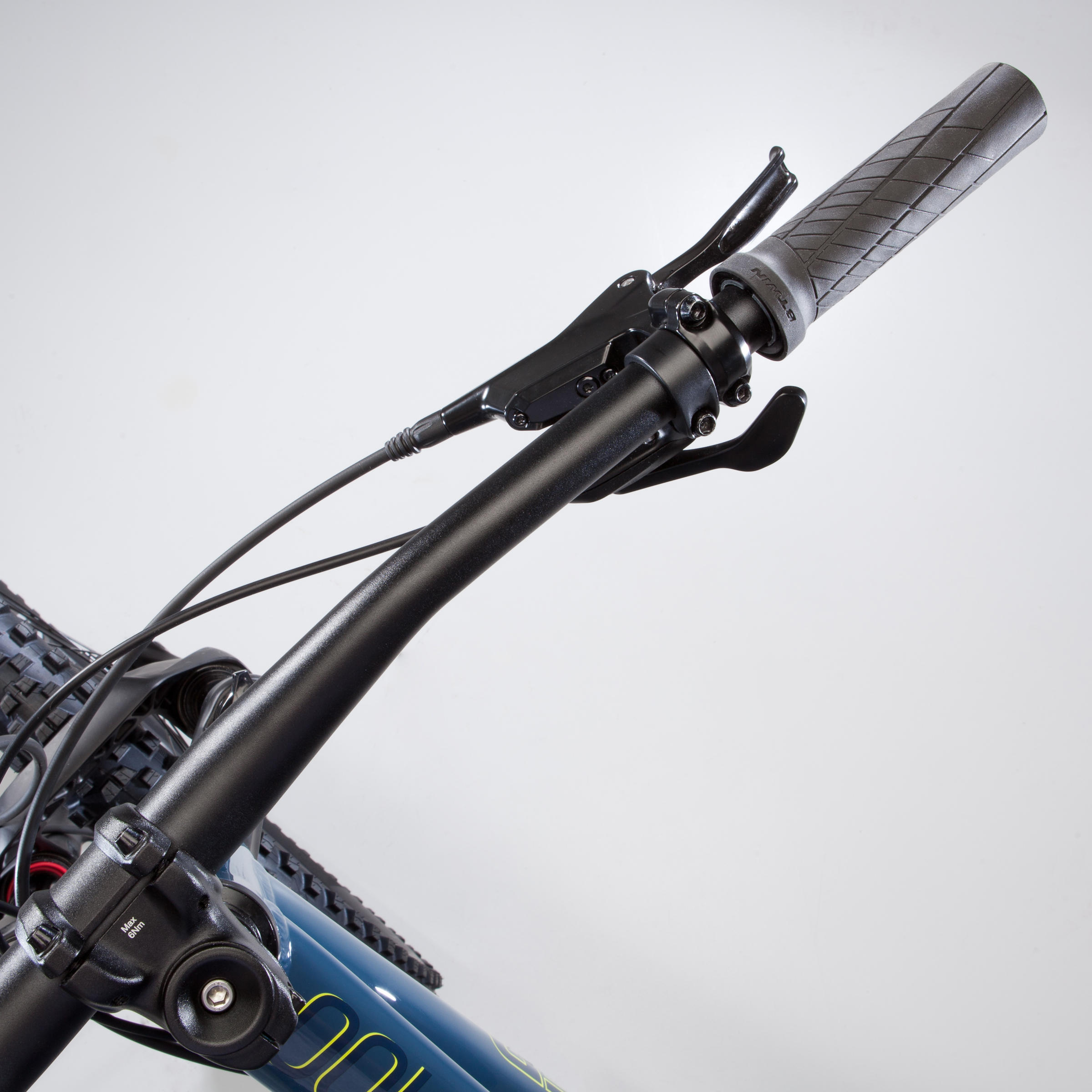 MOUNTAIN BIKE ROCKRIDER AM 100 HARDTAIL 13/22