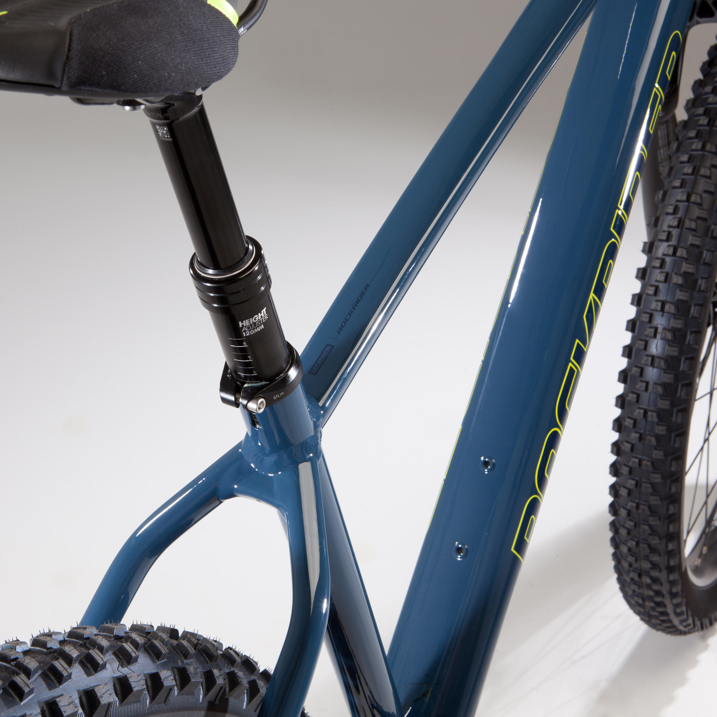 MOUNTAIN BIKE ROCKRIDER AM 100 HARDTAIL 12/22