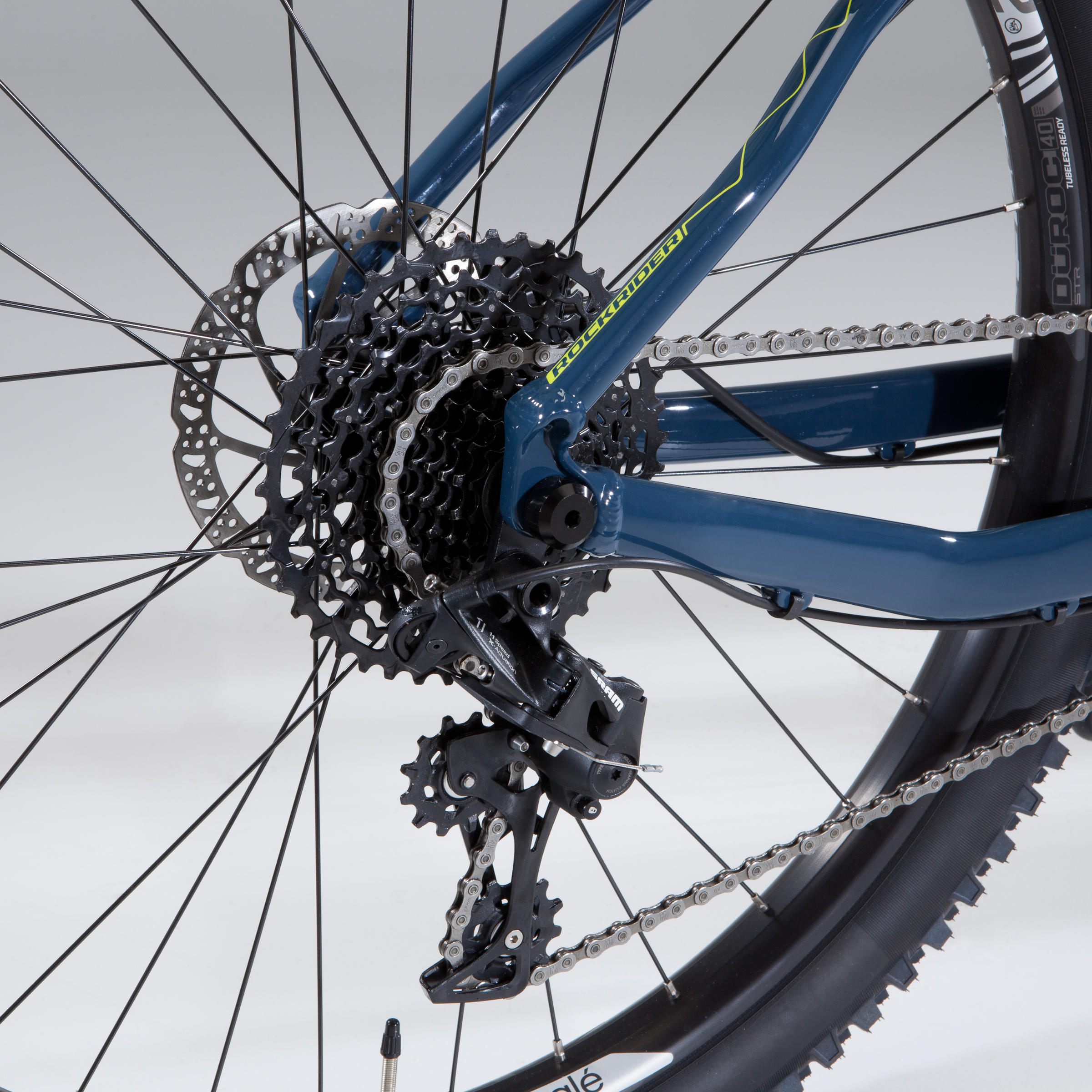 MOUNTAIN BIKE ROCKRIDER AM 100 HARDTAIL 11/22