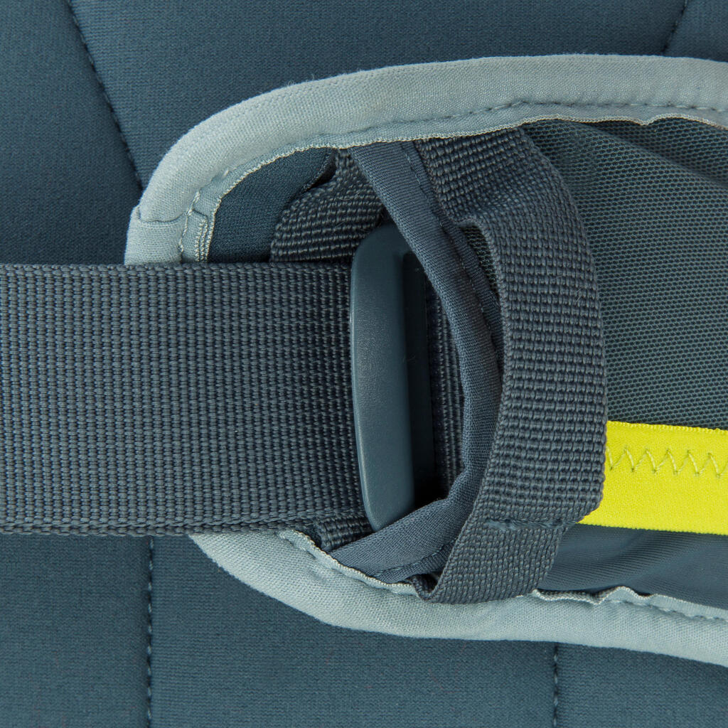 1.5 LITRE HYDRATION BELT FOR STAND-UP PADDLE RACING.