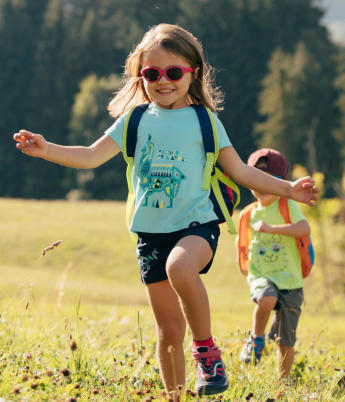Spelletjes met kinderen Spelletjes met kinderen
