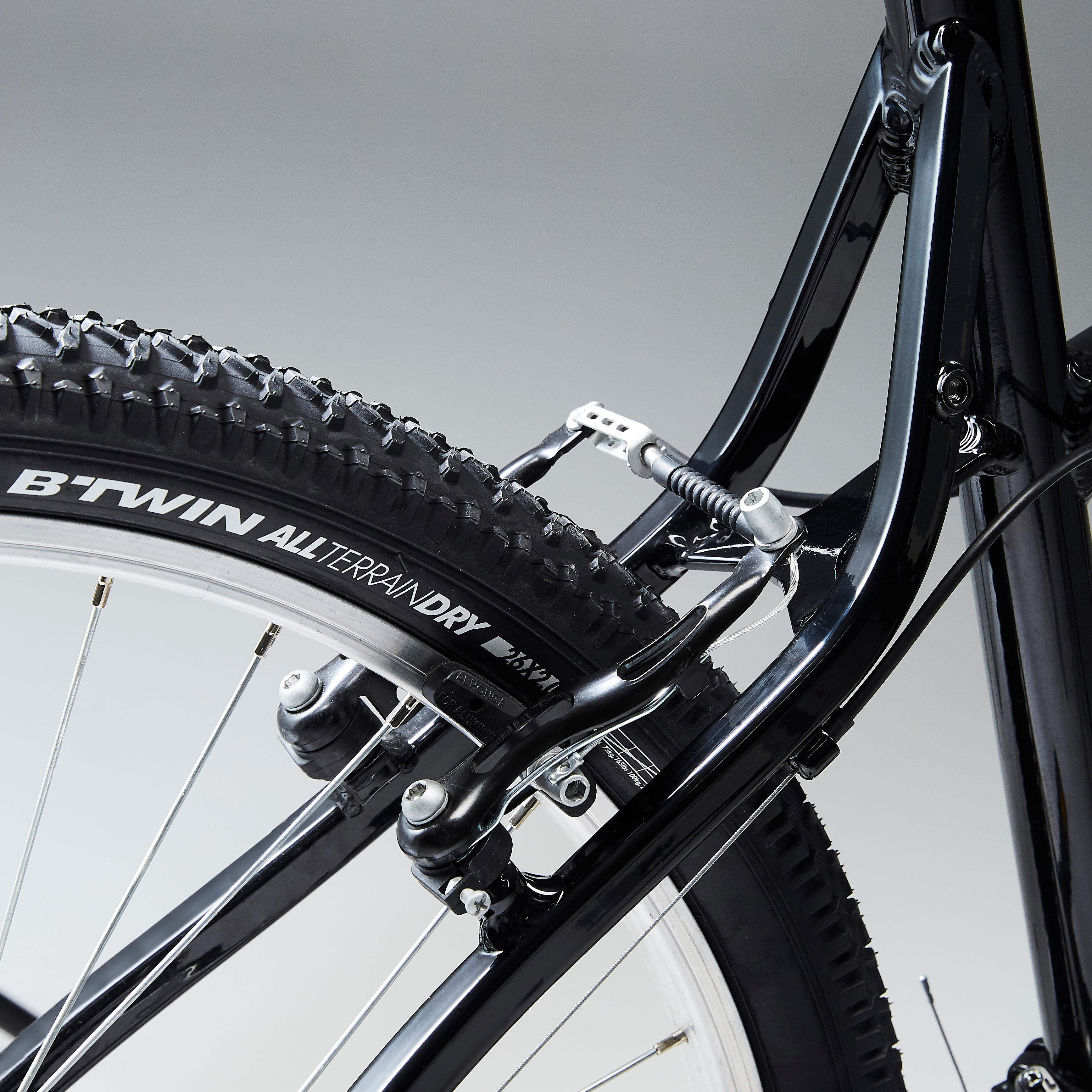 Avis VELO VTT RANDONNEE ST 50 NOIR 26 Decathlon