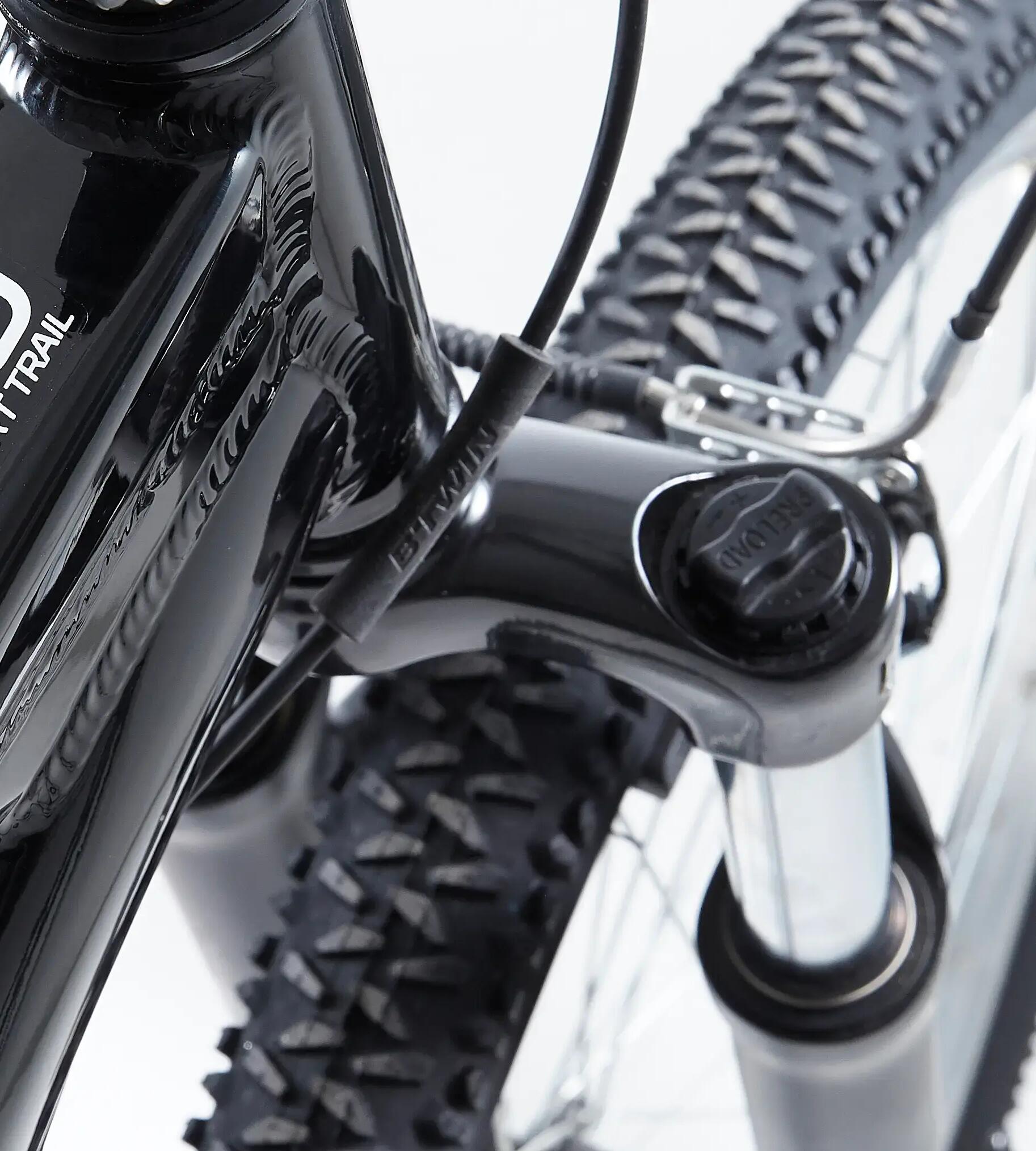 AJUSTE DE LA RIGIDEZ DE LA HORQUILLA