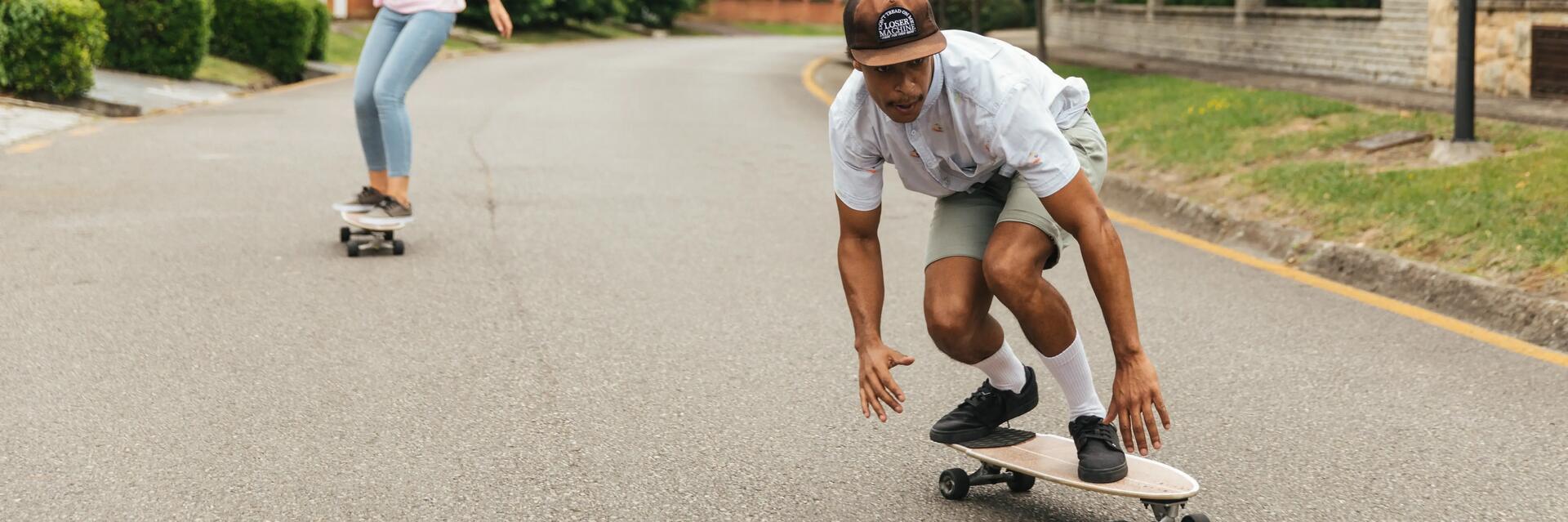  skateboarding 