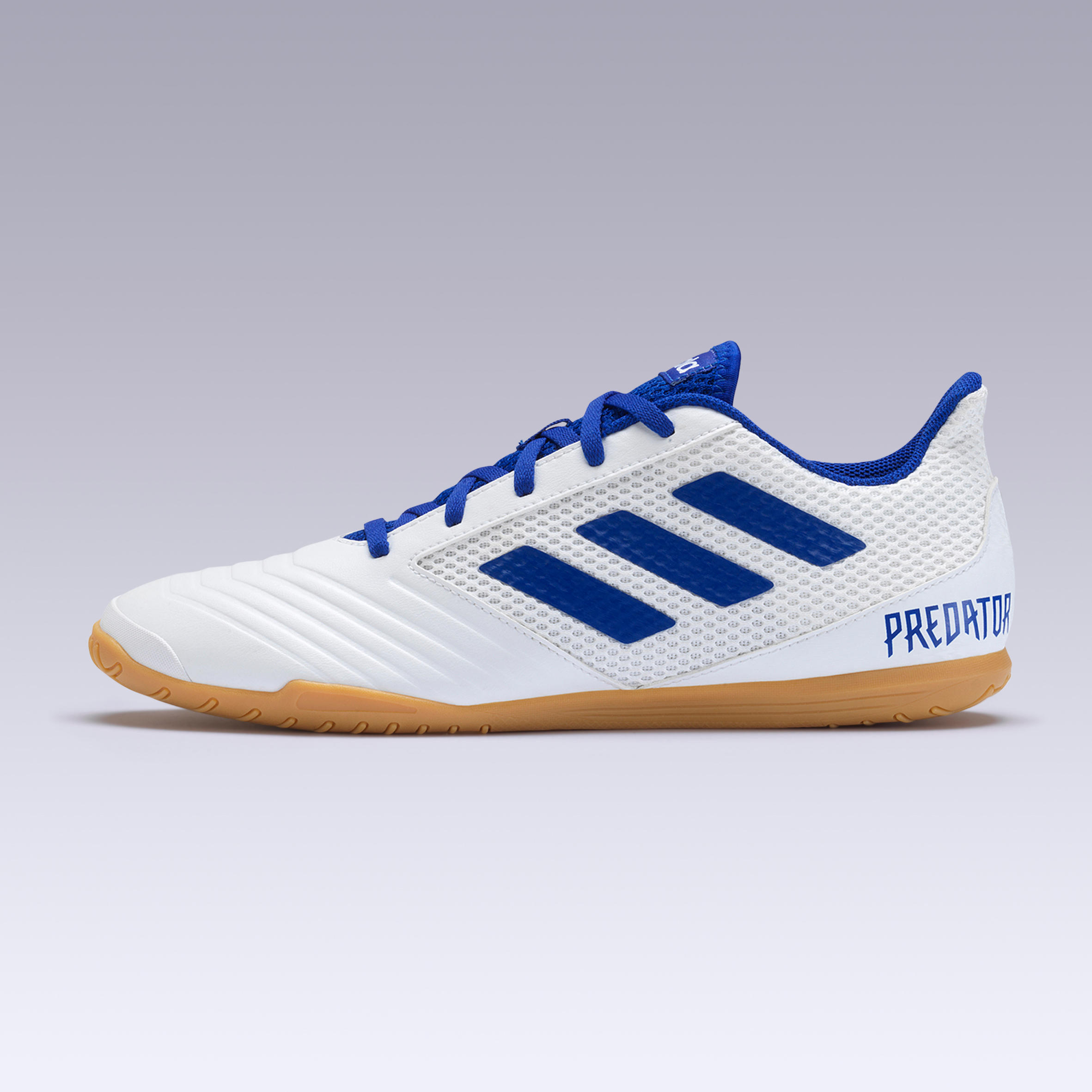 predator tango futsal