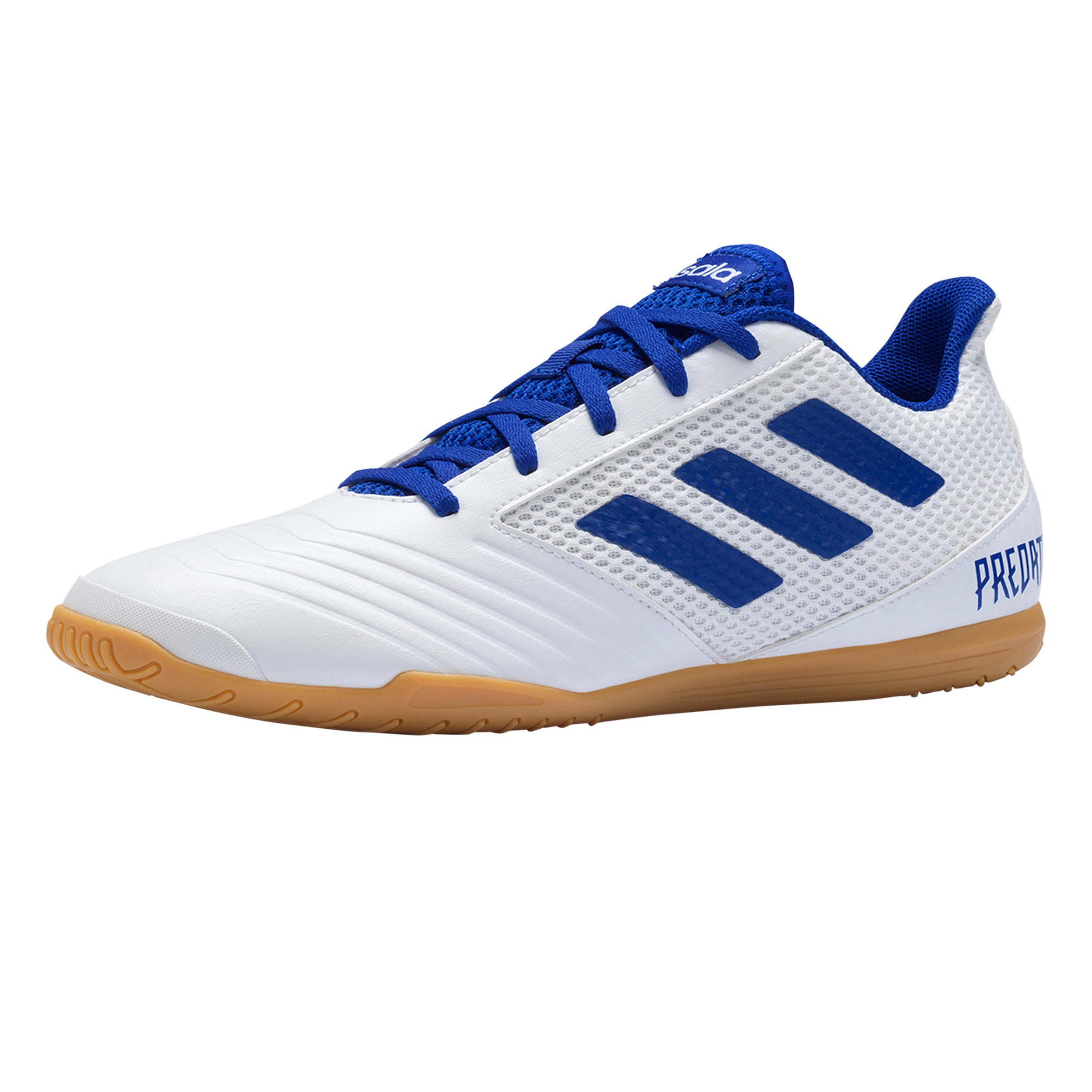 predator tango futsal