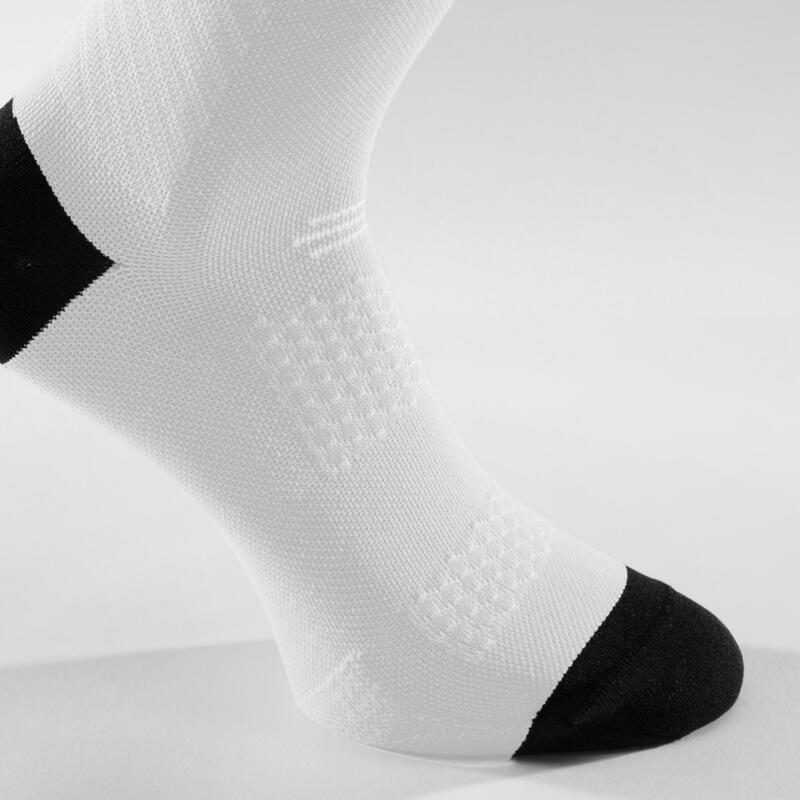 Chaussettes vélo route cyclosport 900 blanches