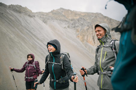 Women's waterproof MH500 mountain hiking jacket - Black