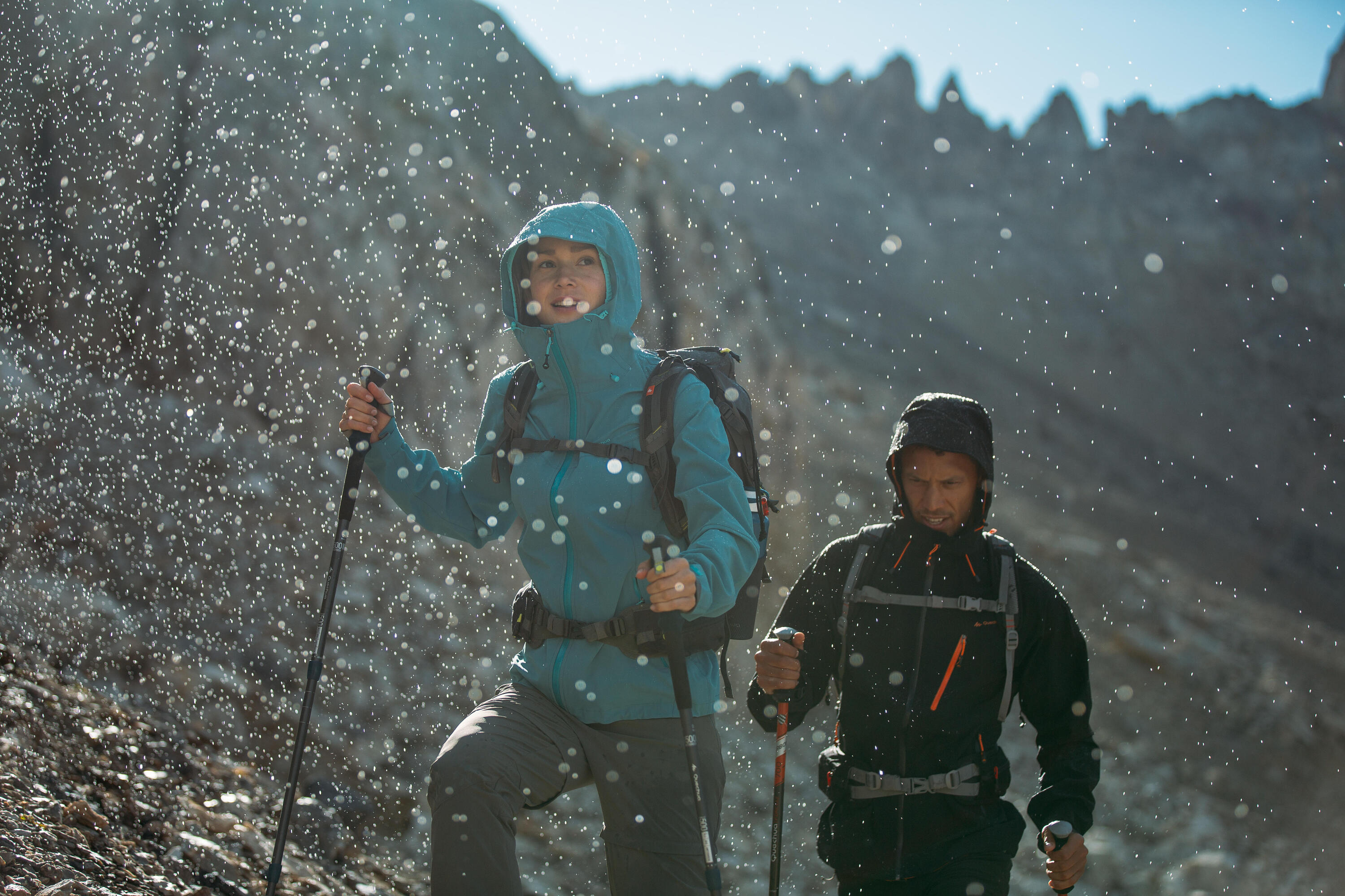 MH500 Women's Waterproof Mountain Walking Jacket - Blue Grey 5/10