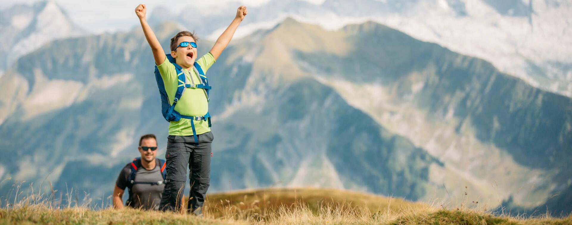 How to choose sunglasses for my child?