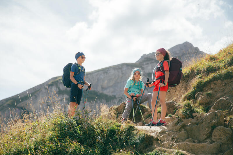 la bonne tenue pour son enfant en rando conseils quechua