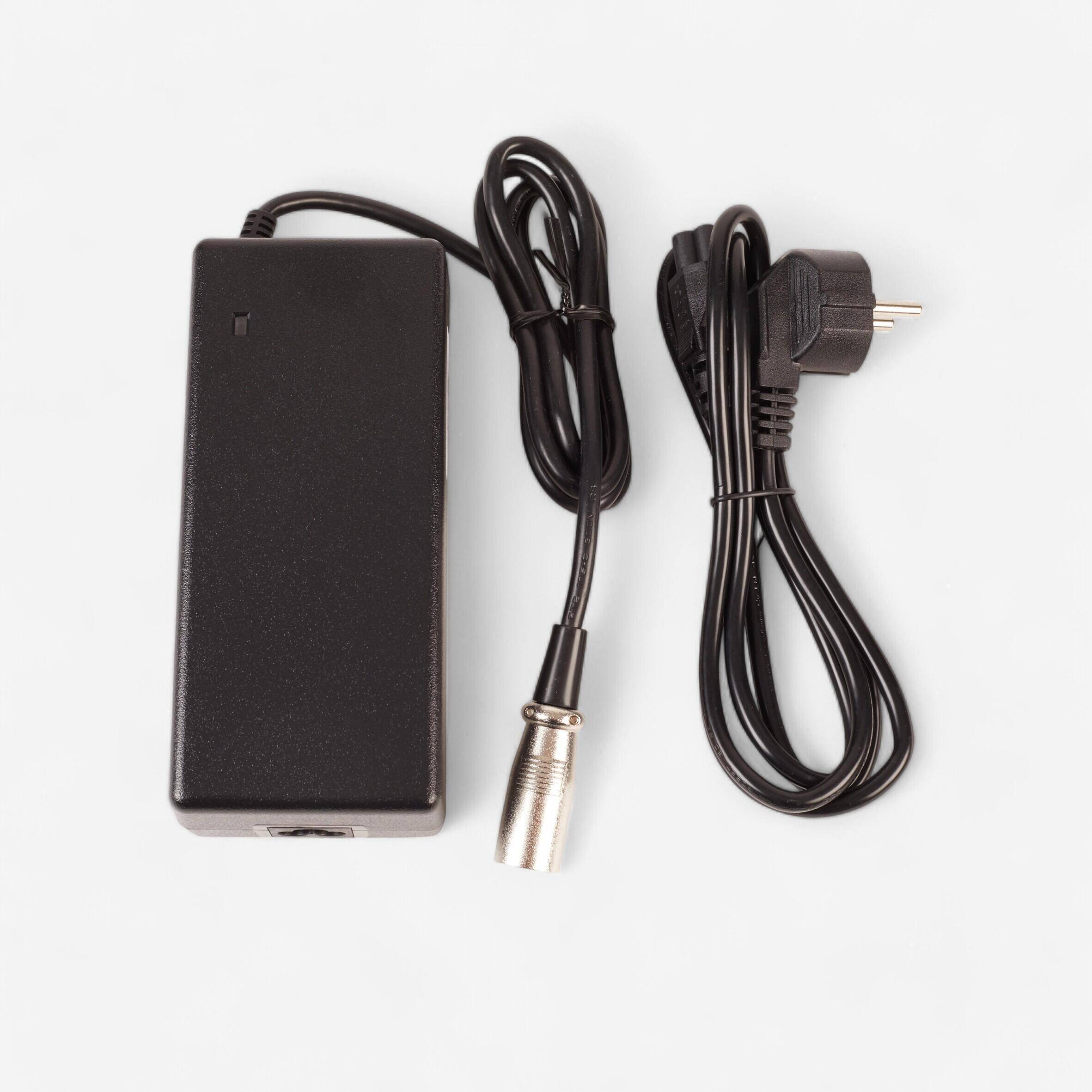 External Battery Charger 36V 2A DK-11 _ 4 Pins