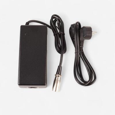 Oplader 36v 2a externe batterij dk-11 4-pins