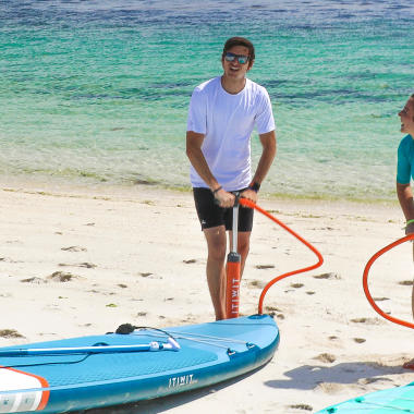 die richtige Pumpe für dein SUP-Board