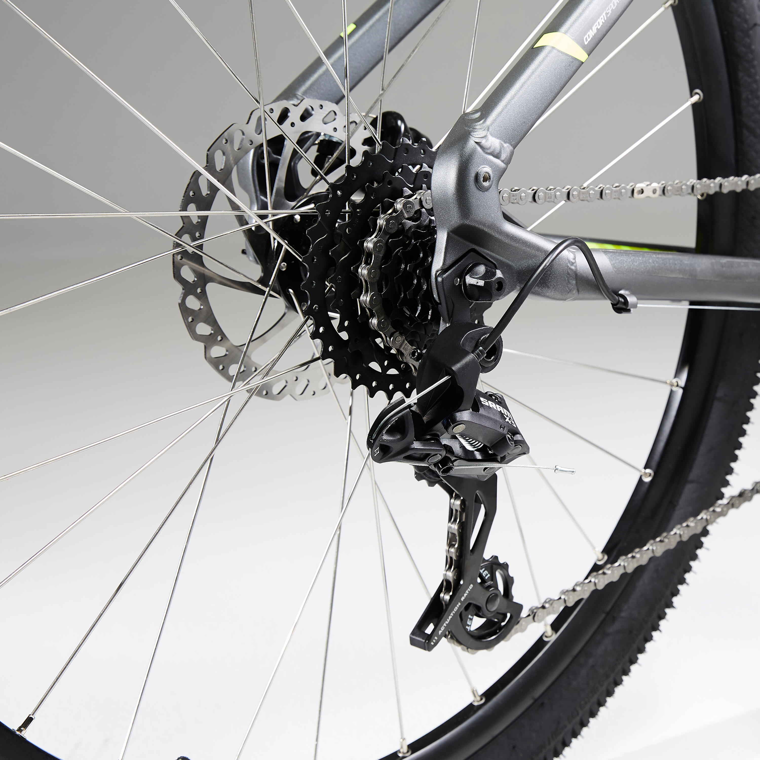 ST 520 27.5" Mountain Bike - Grey 4/16