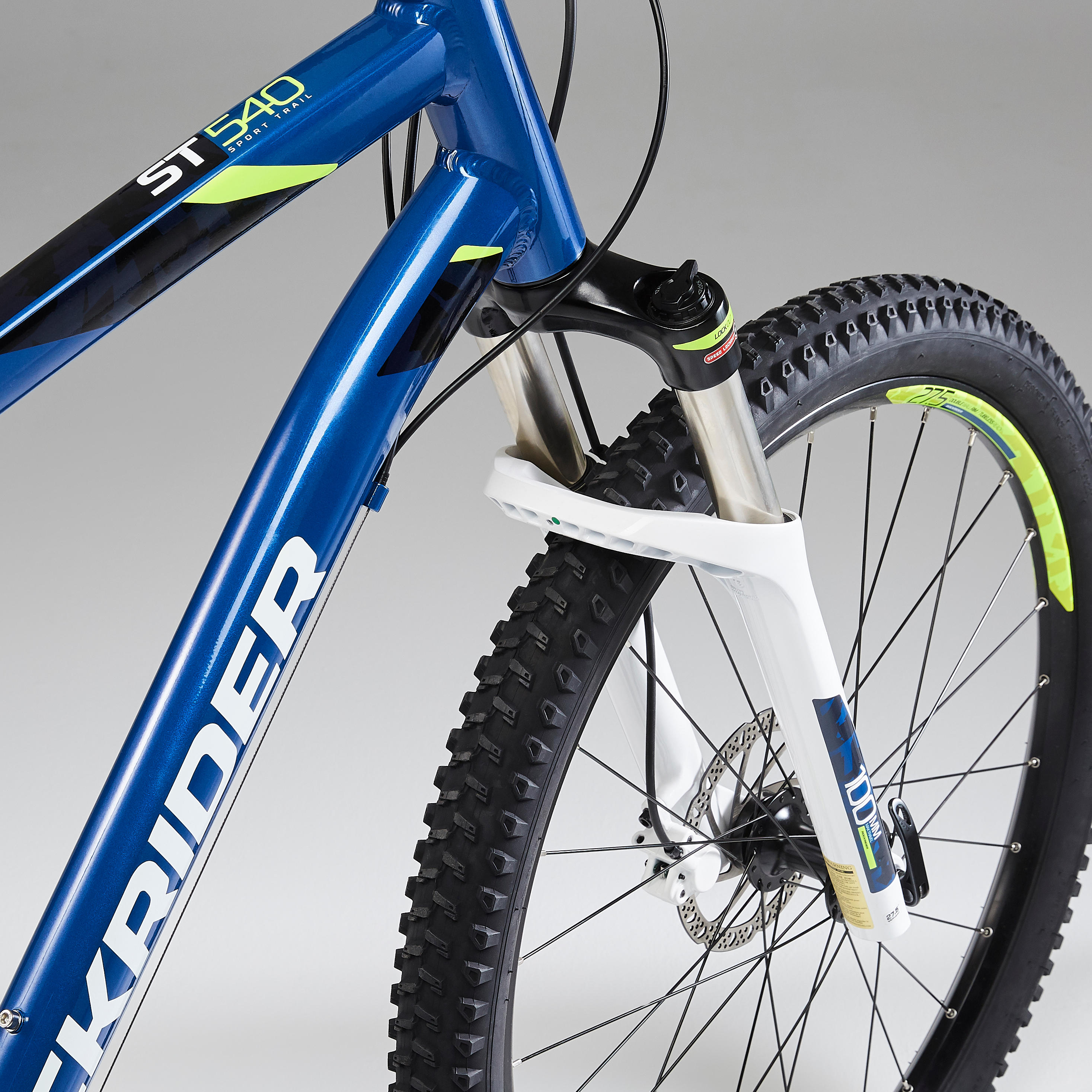 El wheeling y el descentrado de las ruedas de la BTT ROCKRIDER ST 100