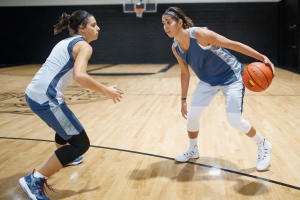 cc-tenue-basketball-femme cc-tenue-basketball-femme