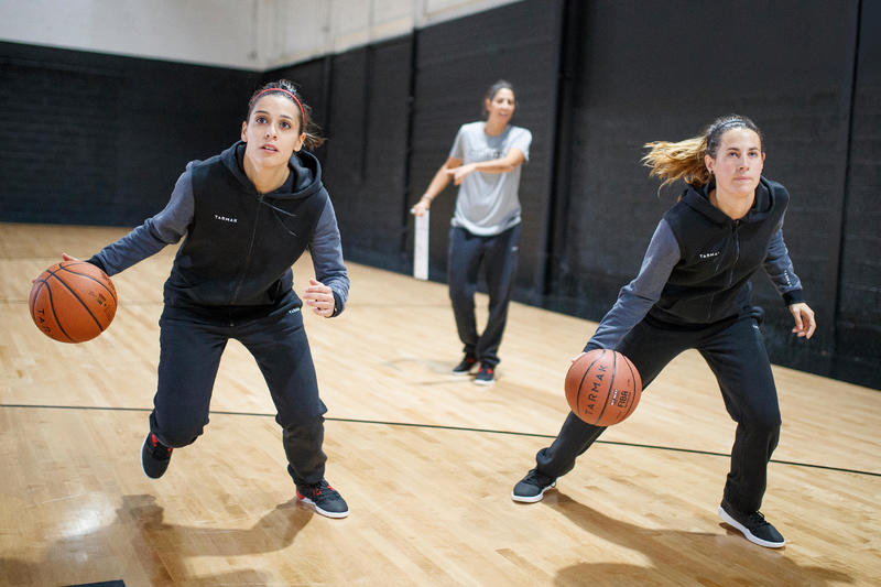 Exercices de dribble de basket : maniez la balle orange !