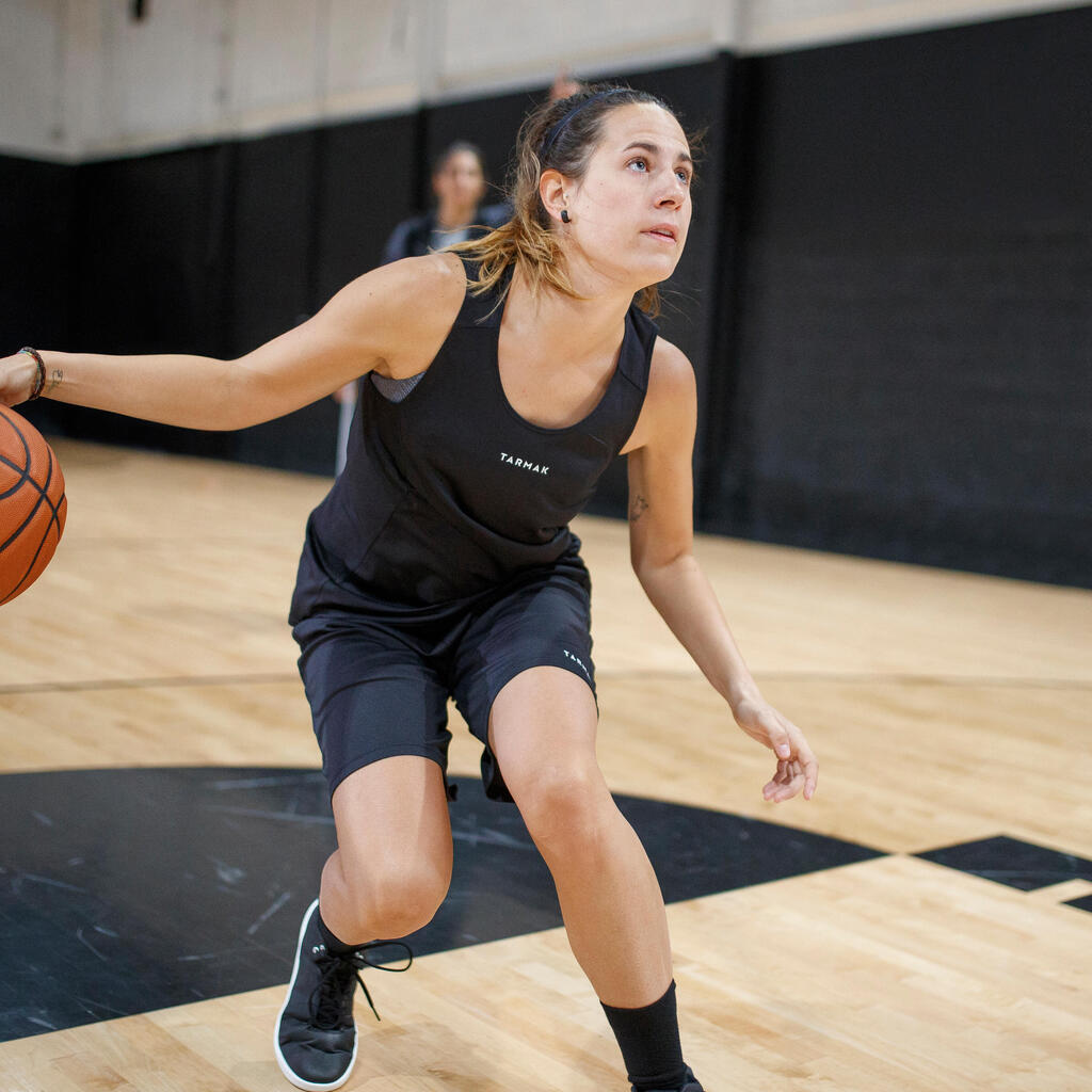 MAILLOT SANS MANCHE DE BASKETBALL FEMME NOIR T100