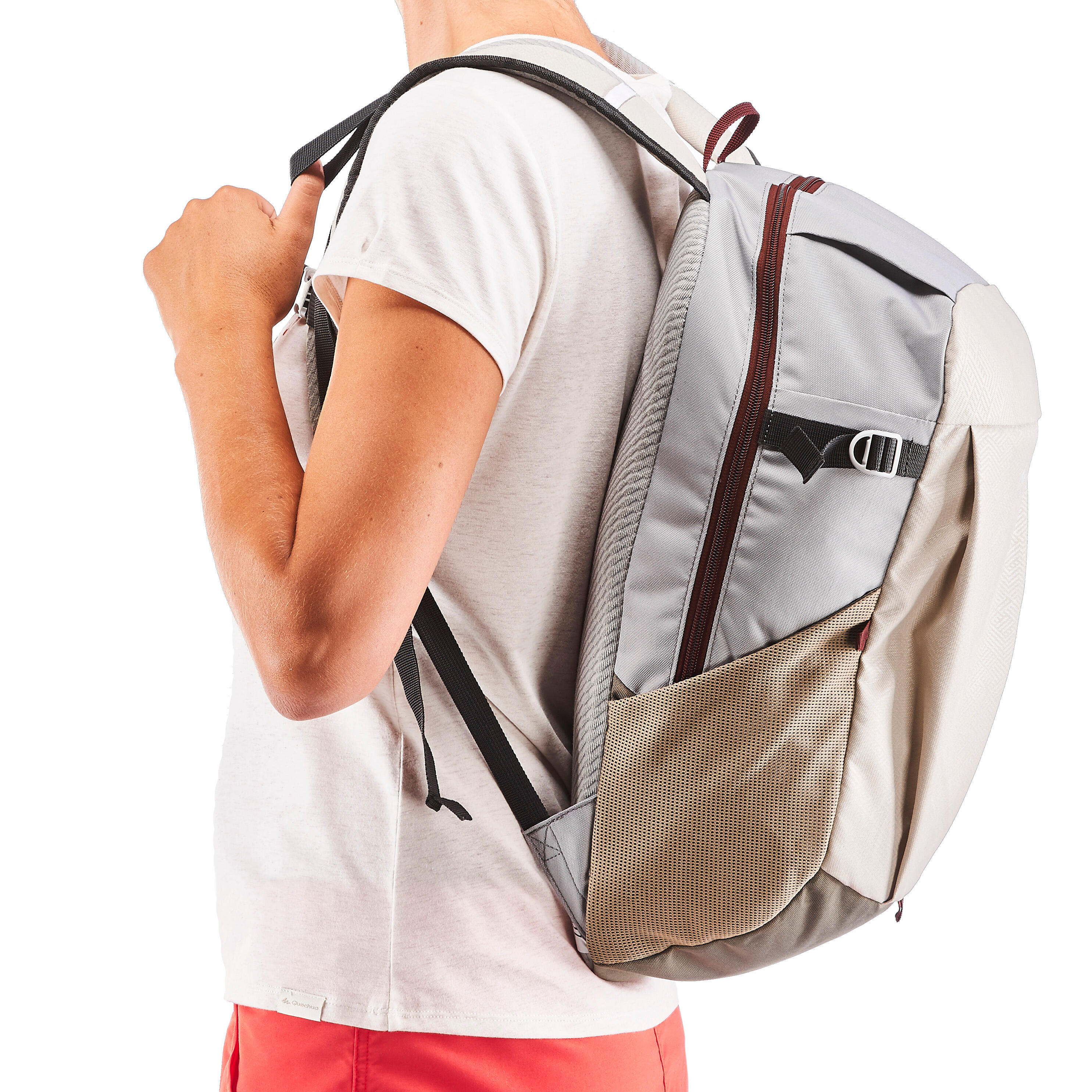 quechua 20l backpack