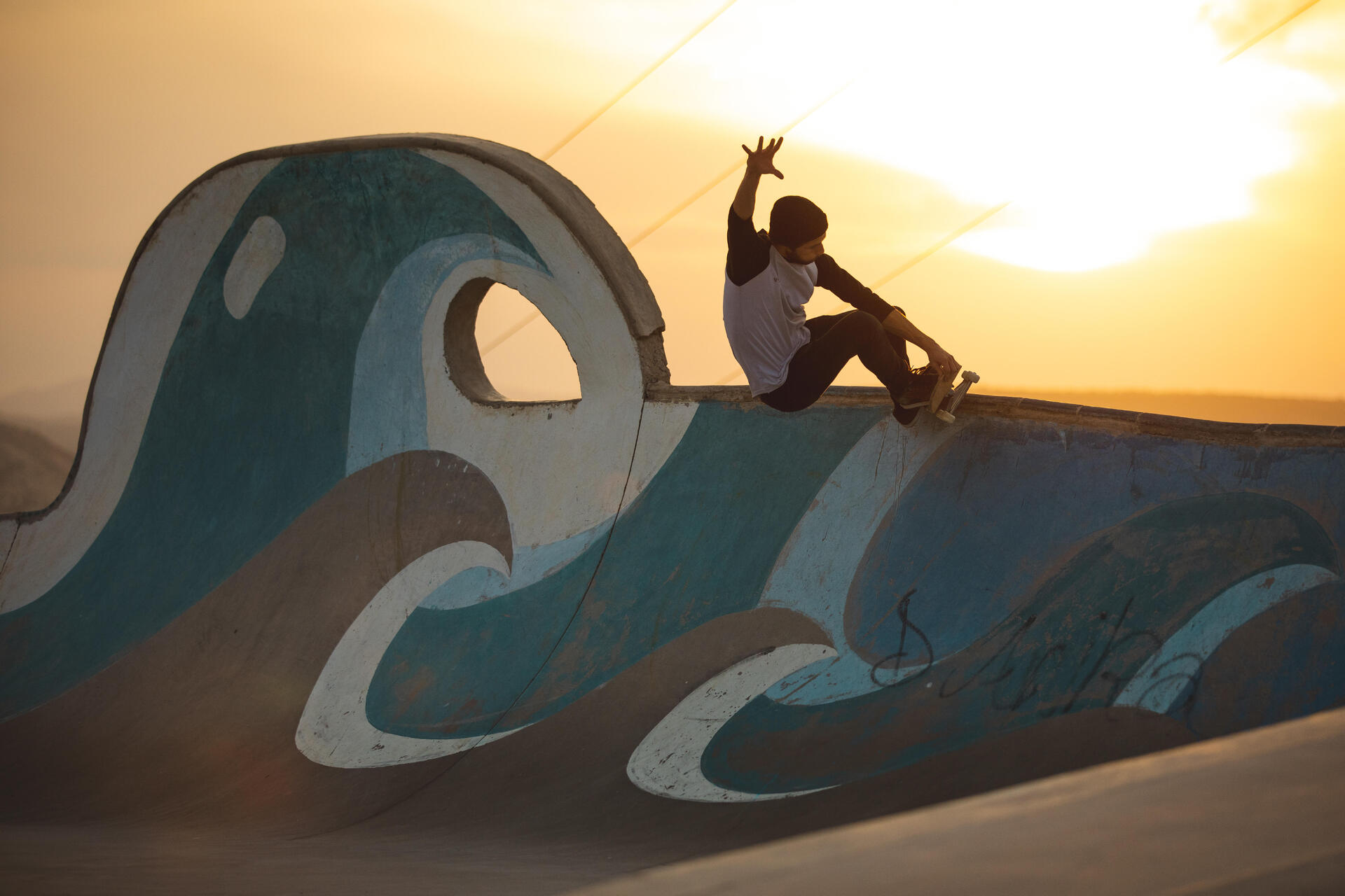 CUM SĂ TE INIȚIEZI ÎN SURF SKATE?