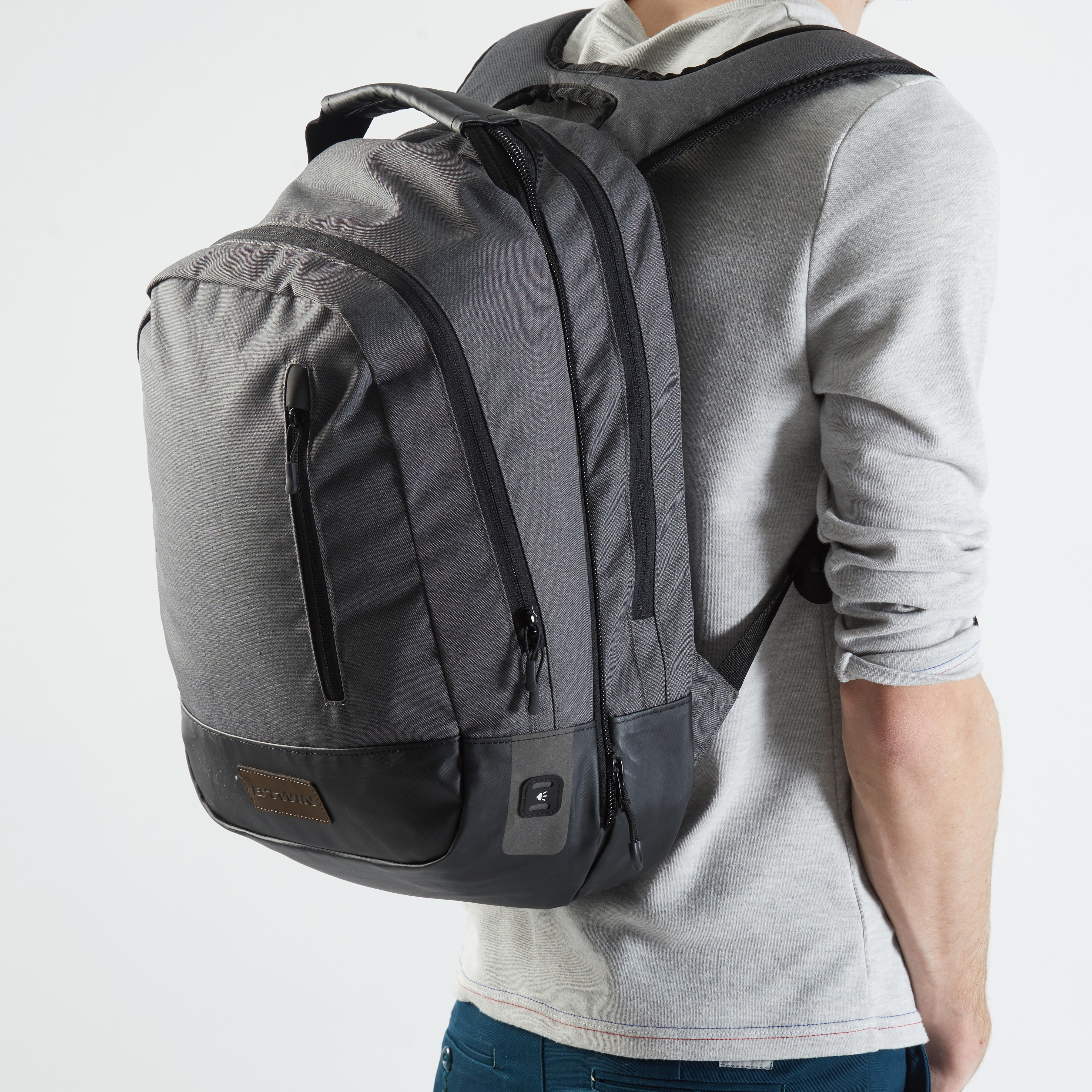 Decathlon pannier sale backpack