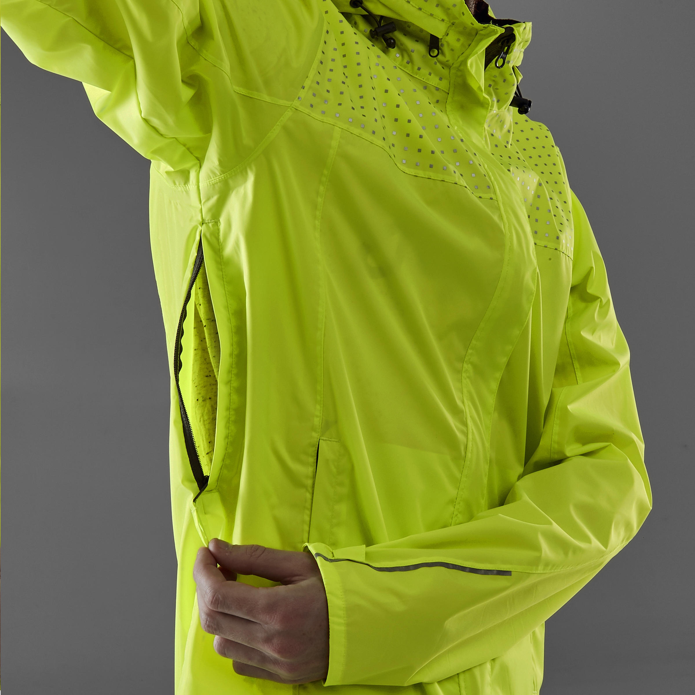 100 Cycling Rain Jacket - Neon Yellow 5/11