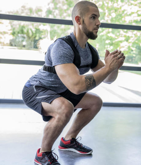 Des squats pour muscler les jambes Des squats pour muscler les jambes