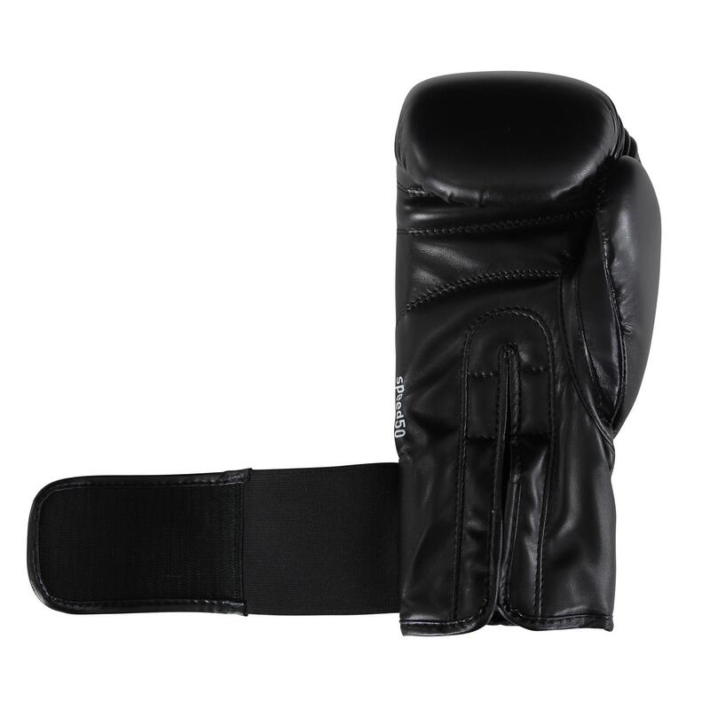 Set voor de beginnende bokser: bokshandschoenen, bandages, gebitsbeschermer