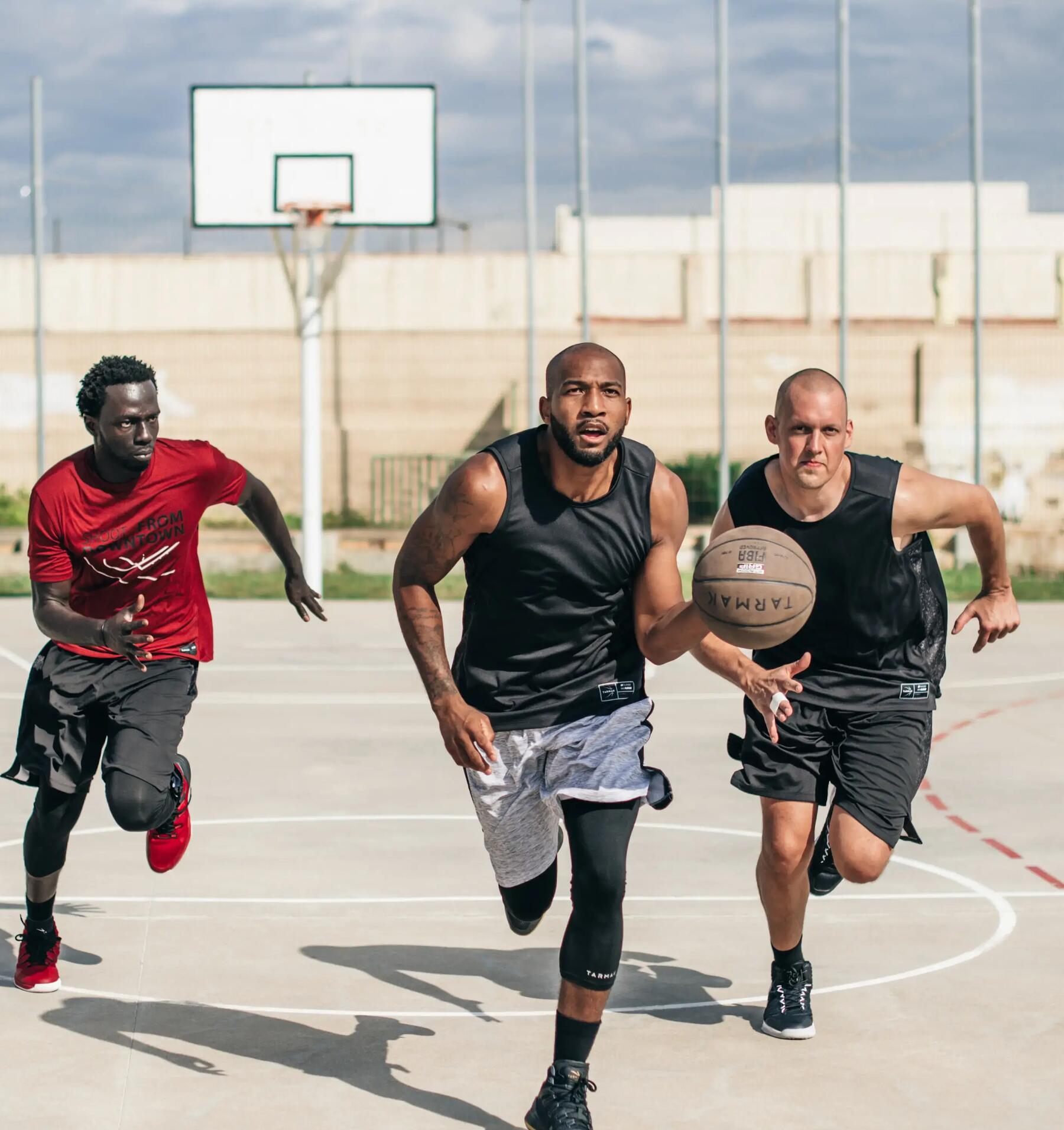 keuzen van basketball kleding