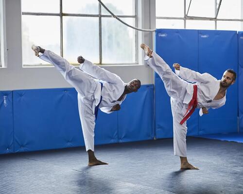 Quels sont les équipements nécessaires pour le taekwondo ?