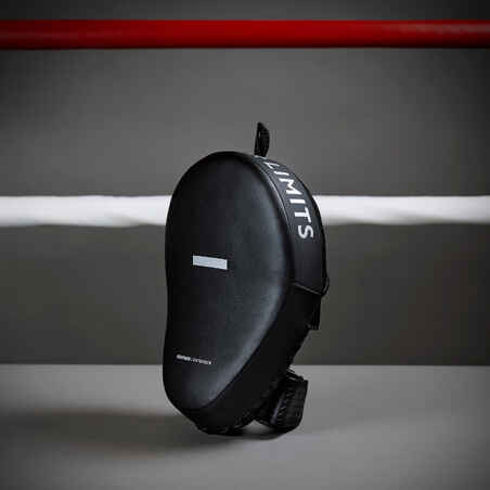 500 Curved Punch Mitts with Fastener Strap - Black