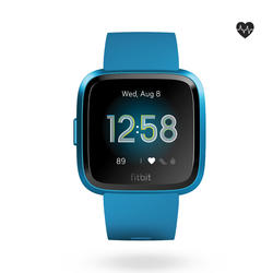 Montre connectée VERSA LITE cardio au poignet bleue