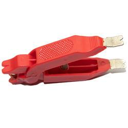 OUTILLAGE DE PECHE PINCE A PLOMB