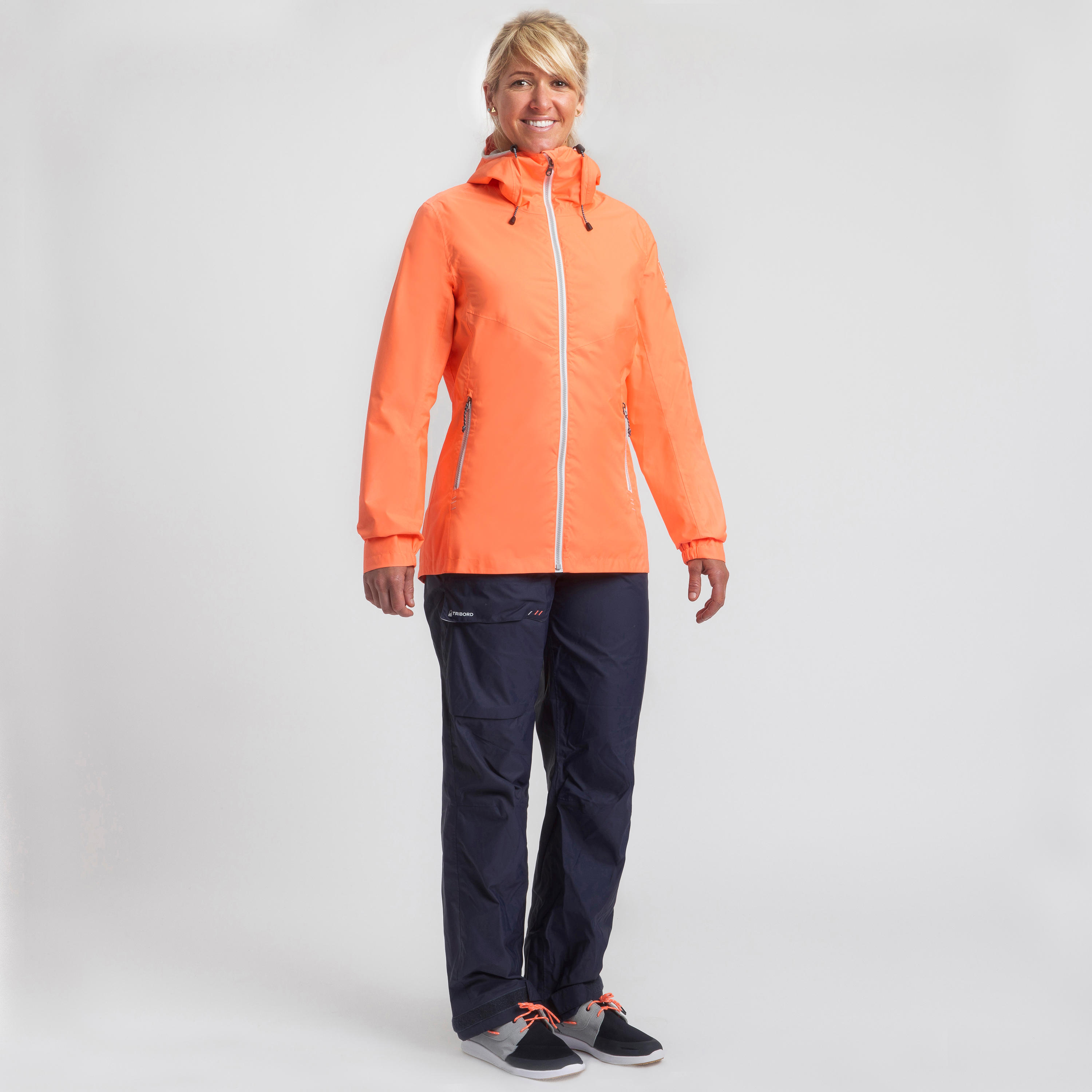 Women’s waterproof and windproof sailing jacket, 100 neon coral 2/9