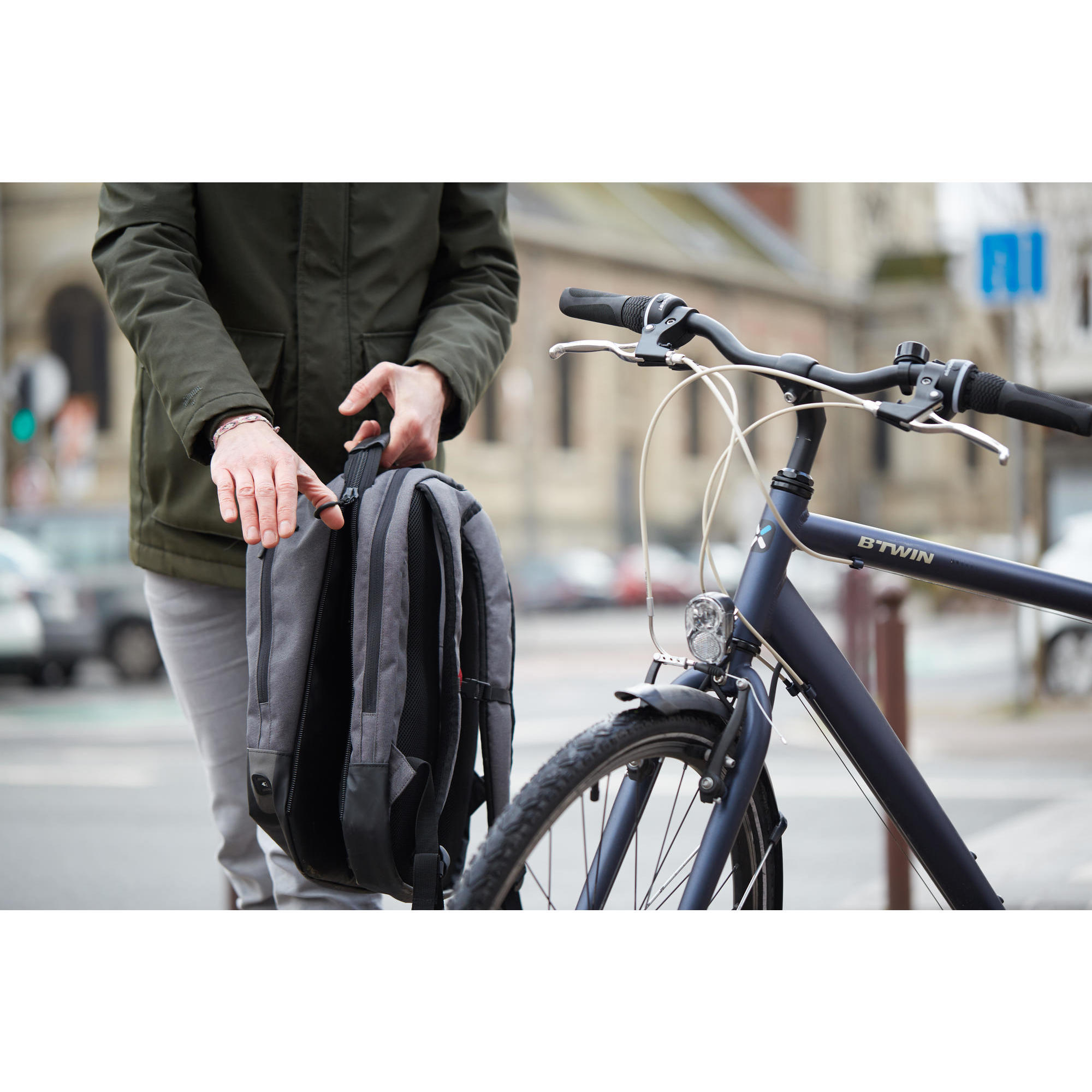 SAC A DOS SPORT POUR PORTE BAGAGES VELO ELOPS Decathlon