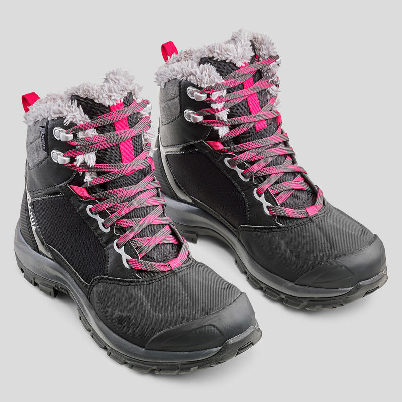 รองเท้าหุ้มข้อผู้หญิงสำหรับเดินท่ามกลางหิมะที่มีคุณสมบัติกันหนาวและกันน้ำรุ่น SH520 X-WARM (สีดำ)