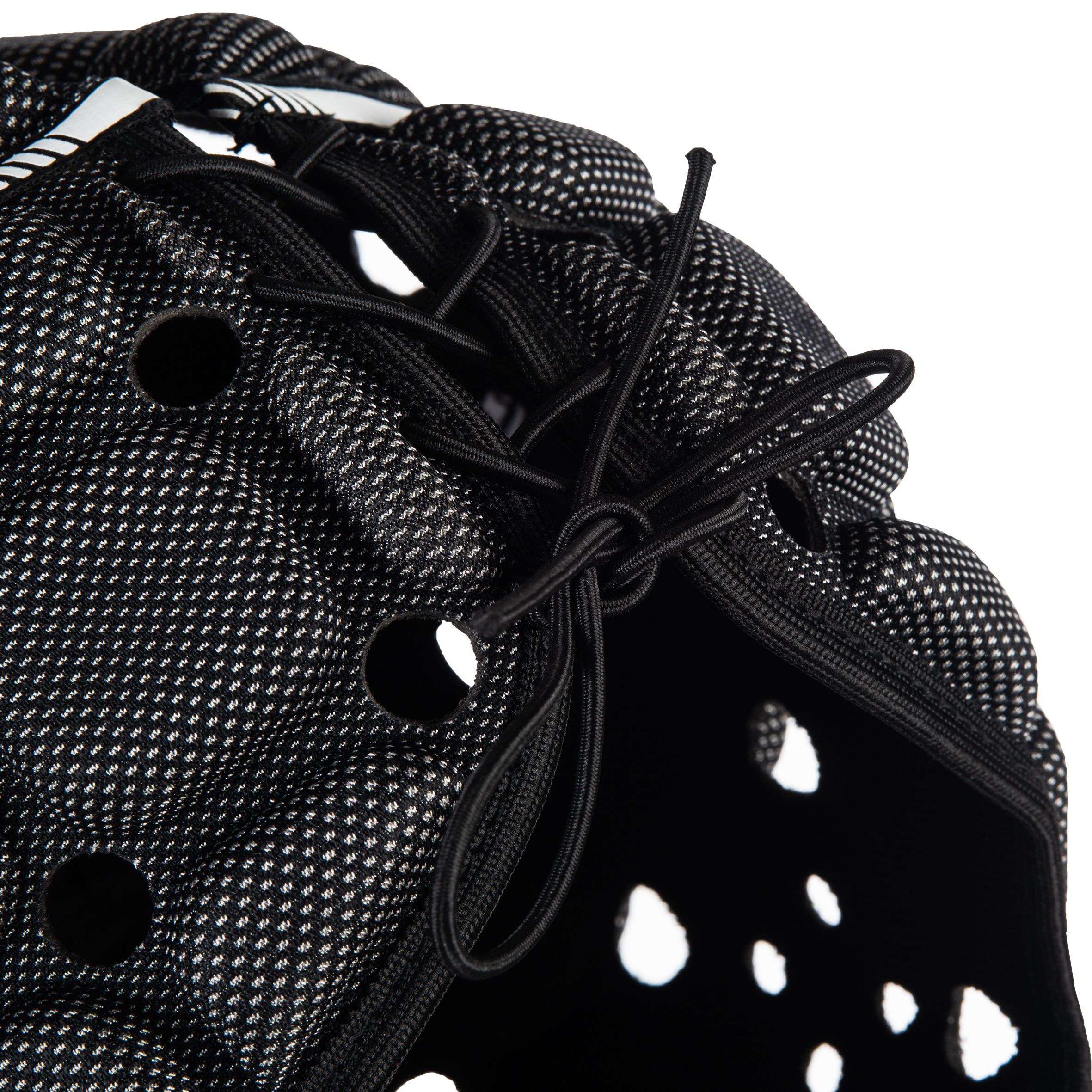 R900 Adult Rugby Scrum Cap - Black 5/7