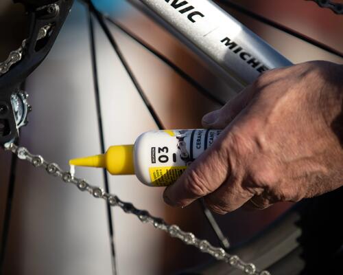 wax-based bike oil