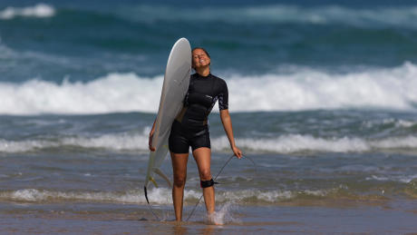 combinaison_surf_estivale_eau_chaude combinaison_surf_estivale_eau_chaude