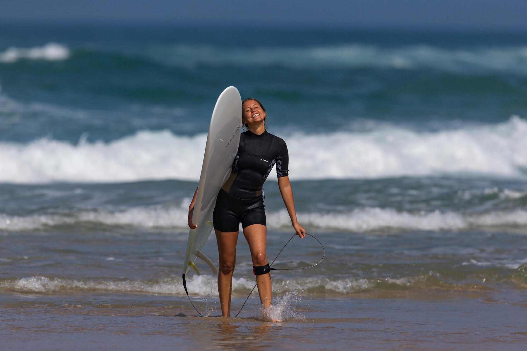 Comment choisir une combinaison de surf ? 