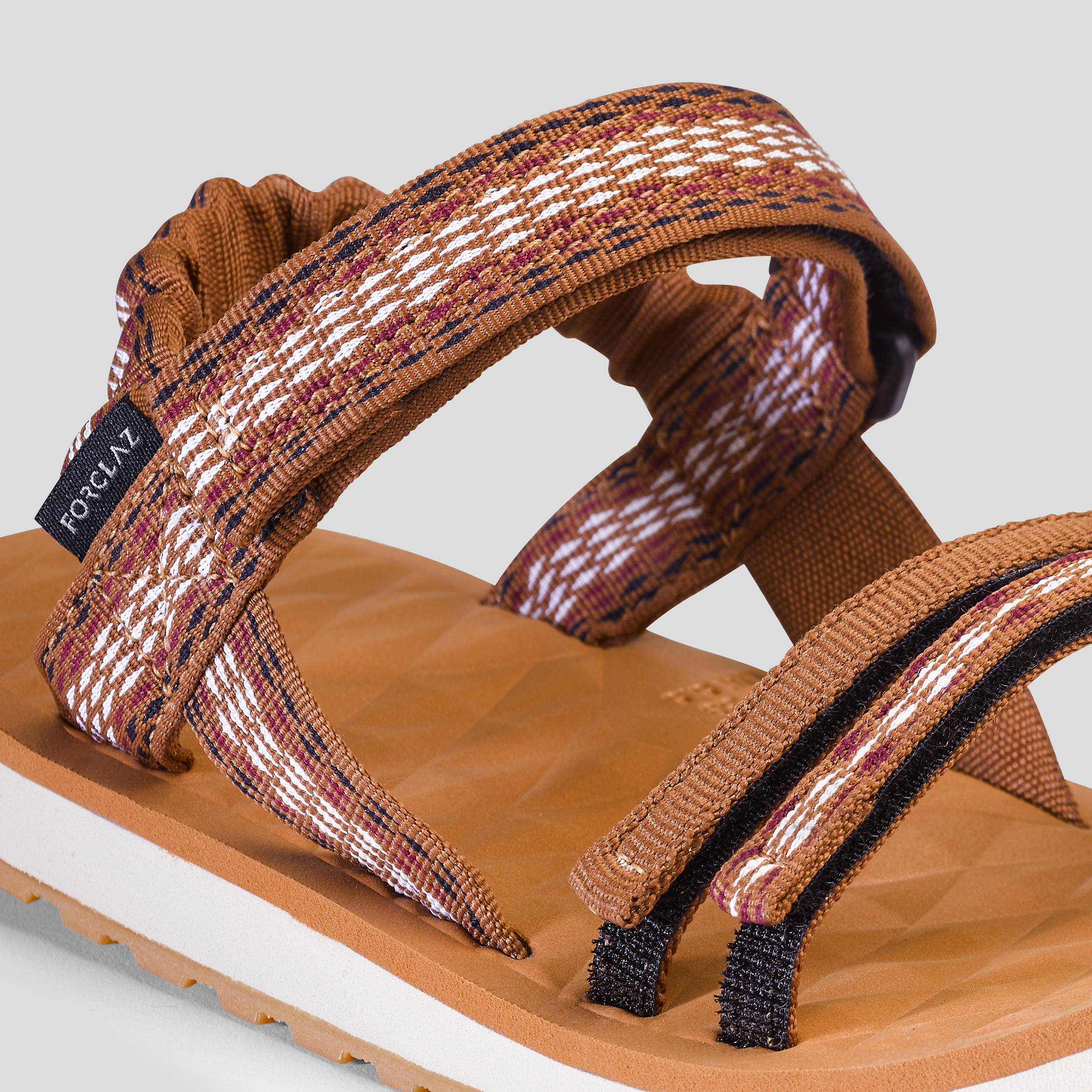 womens walking sandals for travel