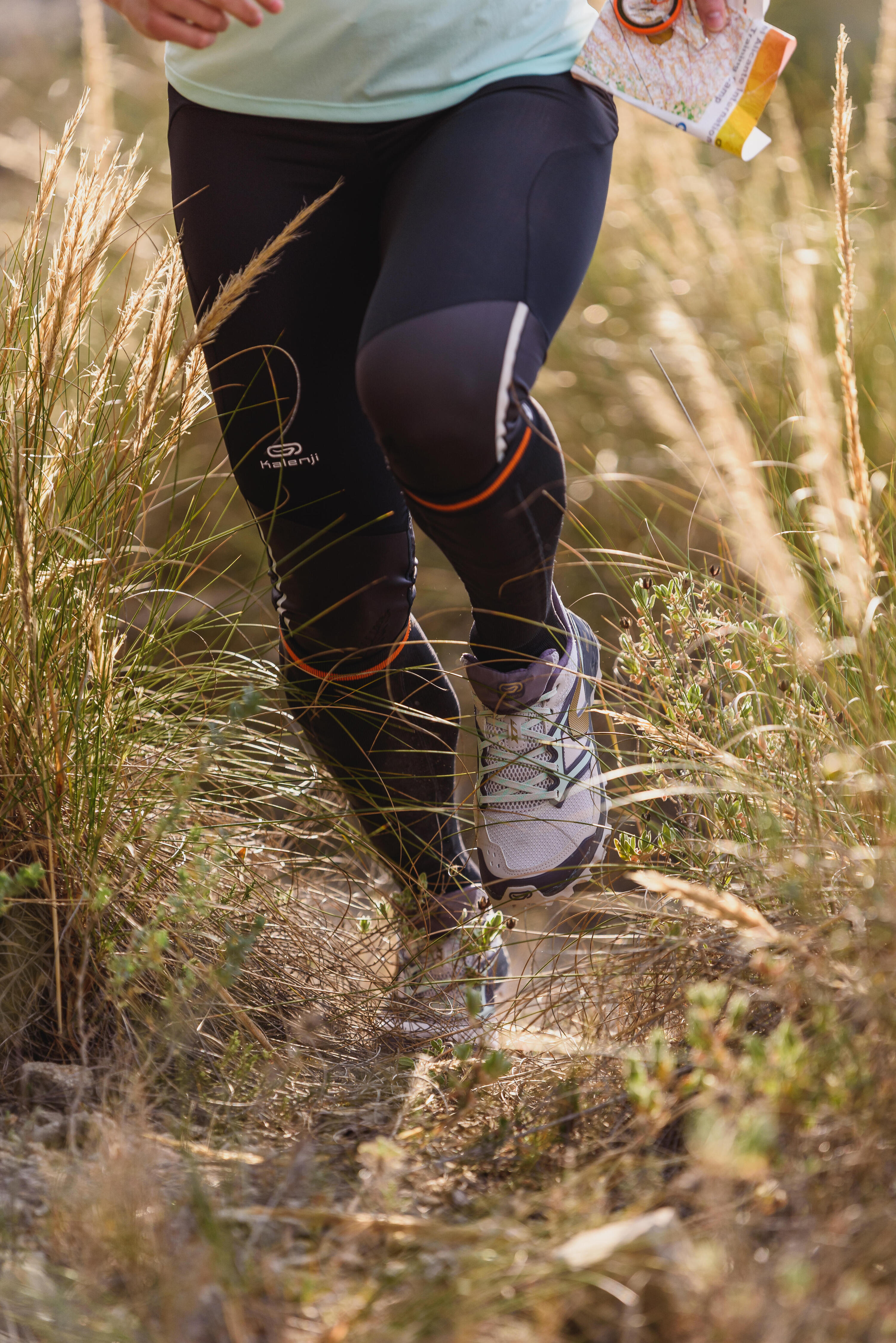 CHAUSSETTES HAUTES POUR COURSE D'ORIENTATION NOIRES 19/22