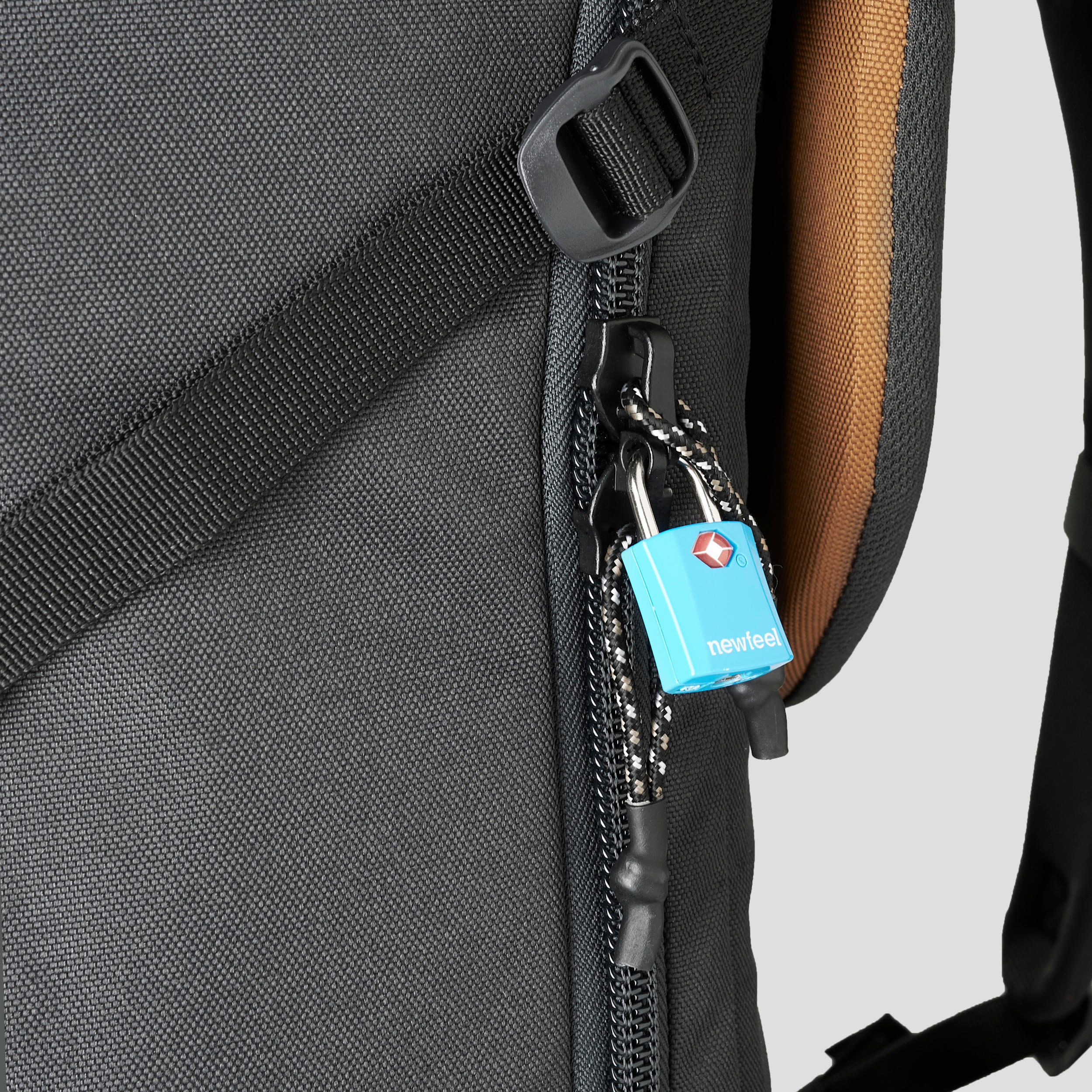 Travel backpack 60L - Travel 100 9/17
