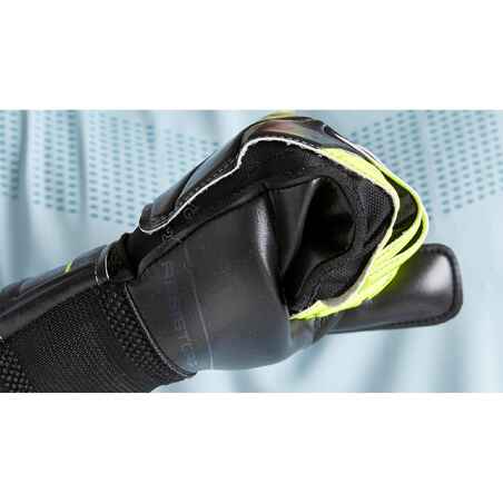 Adult Football Goalkeeper Gloves F100 Resist - Black/Yellow