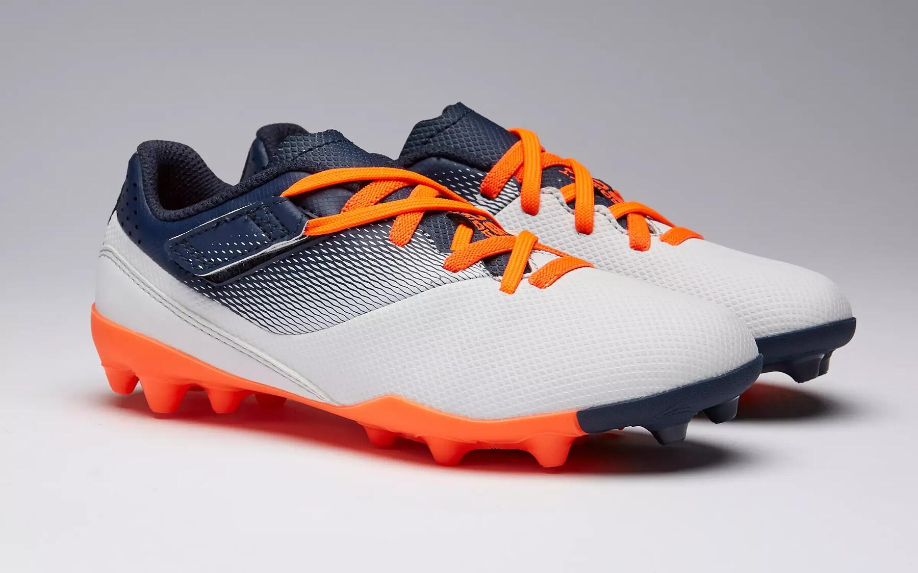 comment choisir des chaussures de football pour enfant
