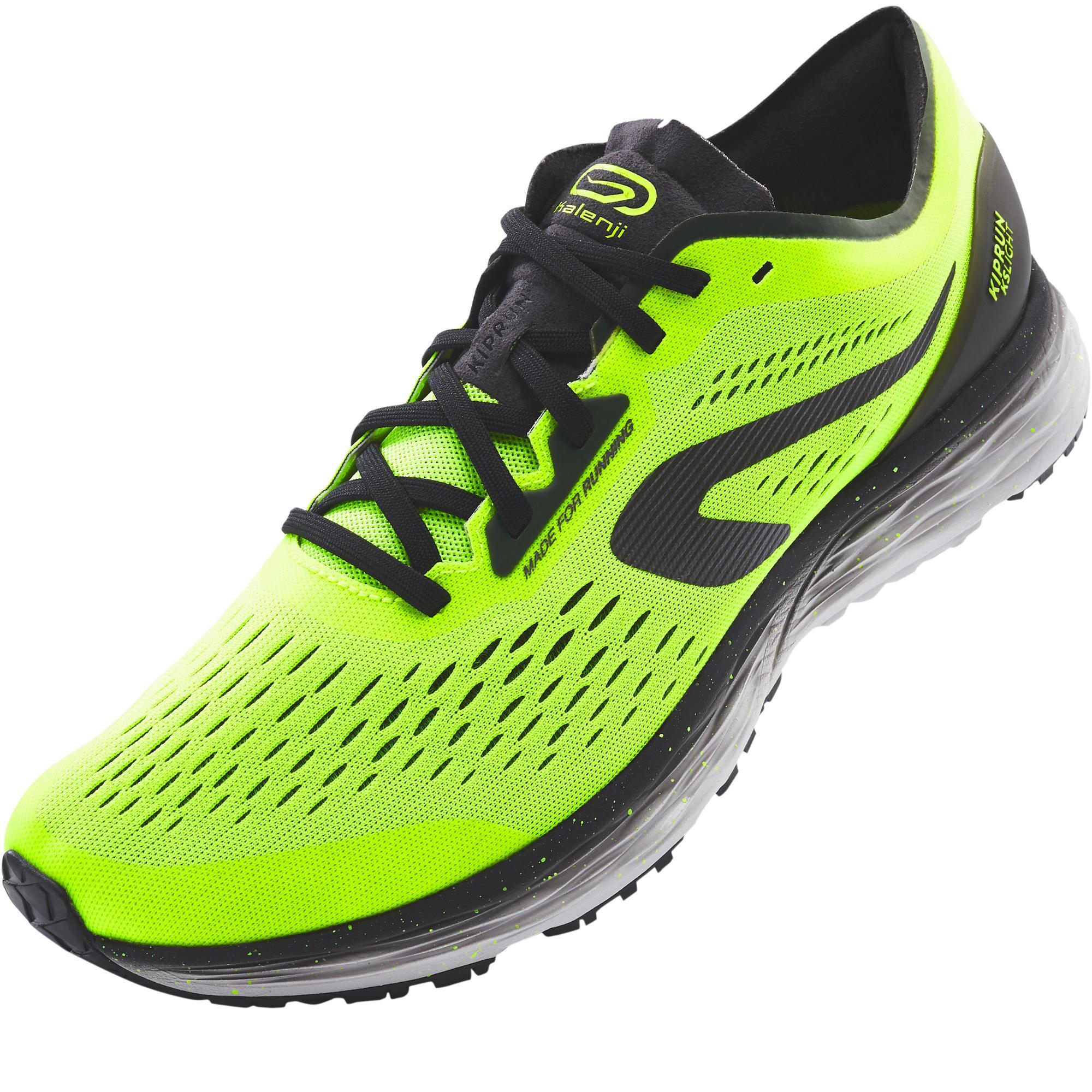 mens black and yellow running shoes