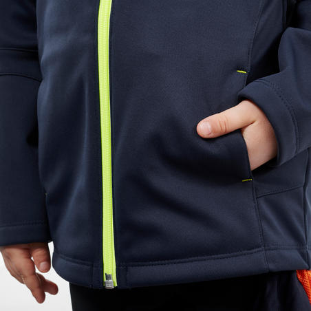 Куртка из софтшелла походная для детей 2-6 лет темно-синяя MH550